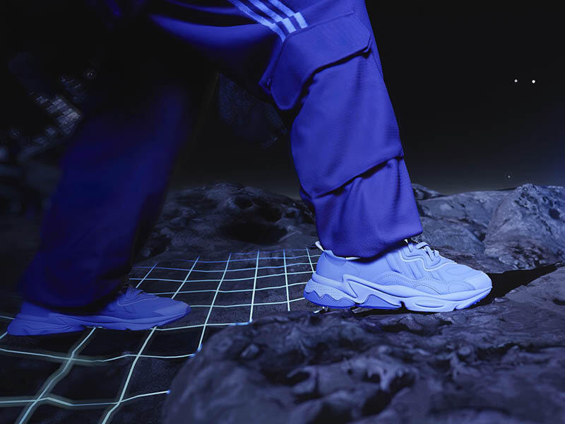 عبّر عن هويتك مع حذاء Oznova الرياضي من adidas Originals